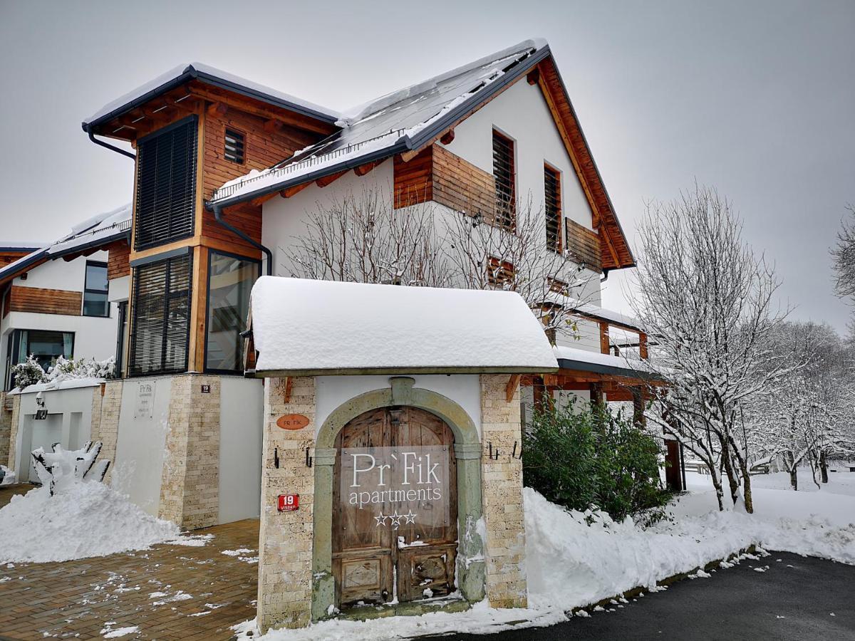 Pr'Fik Apartments Kranj Exterior photo